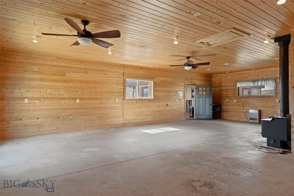 193 Tobe Lane Ennis MT 59729