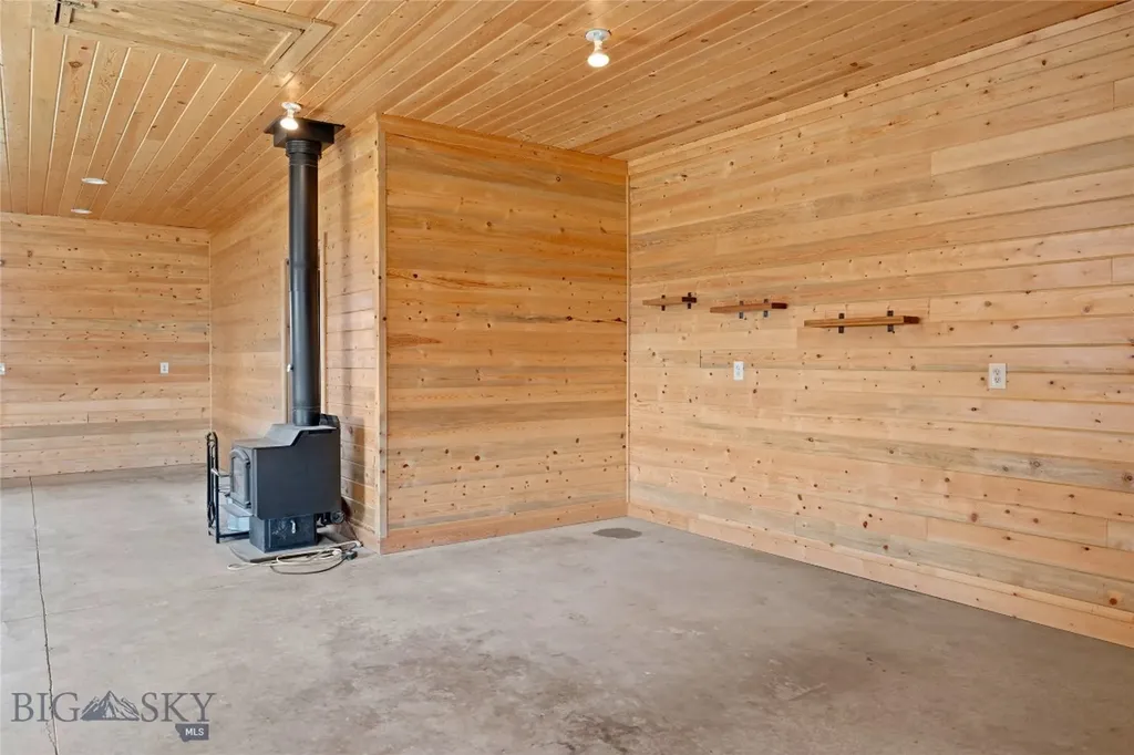 193 Tobe Lane Ennis MT 59729