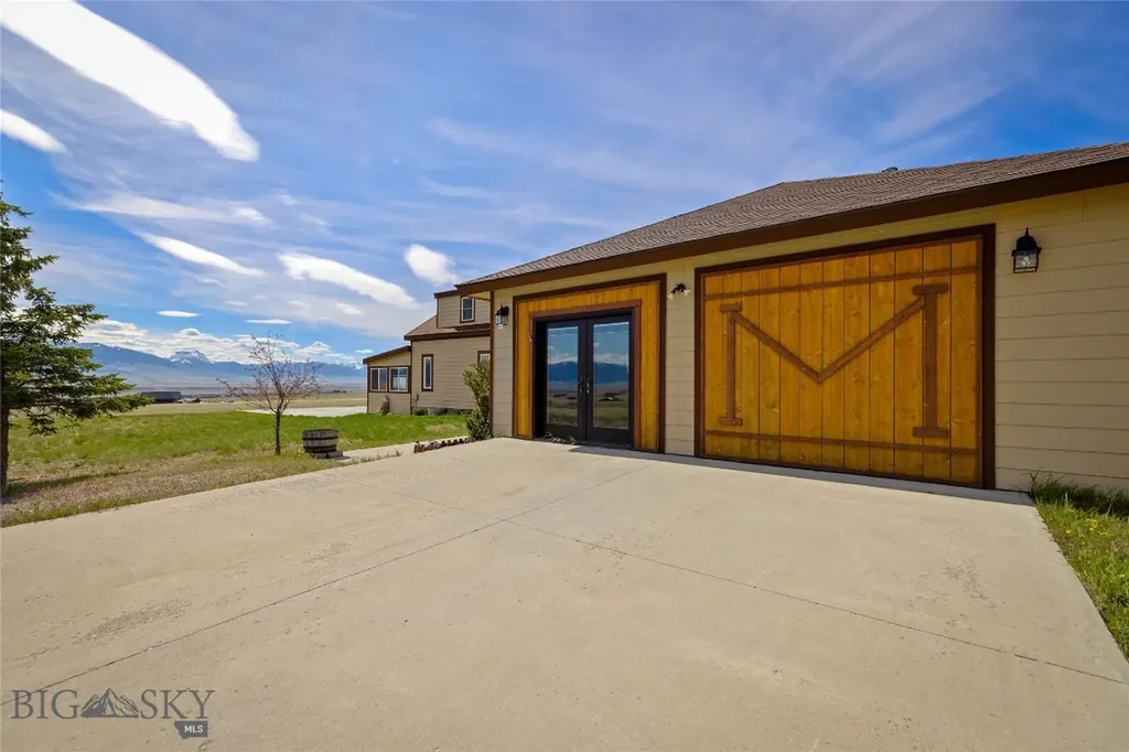 193 Tobe Lane Ennis MT 59729