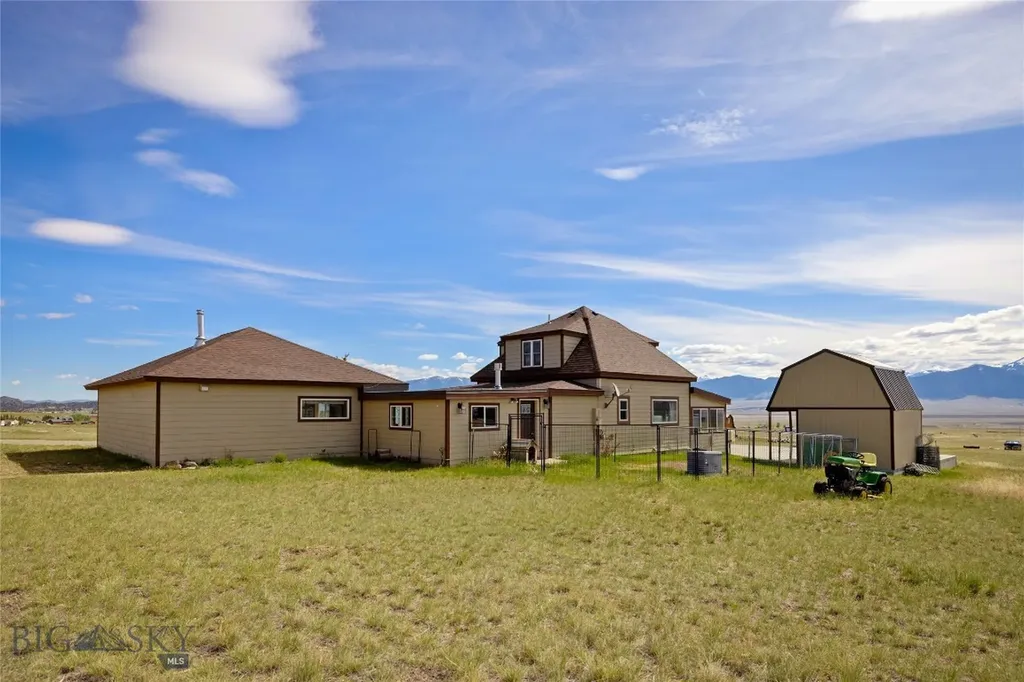 193 Tobe Lane Ennis MT 59729