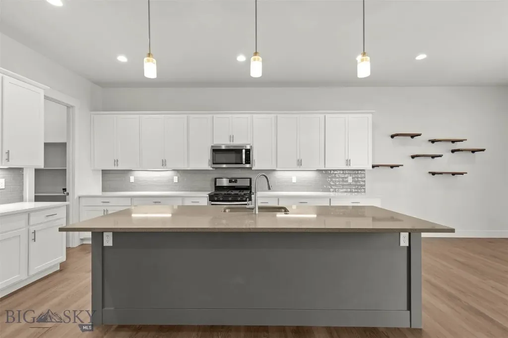 1705 Wyatt Earp Court Belgrade MT 59714