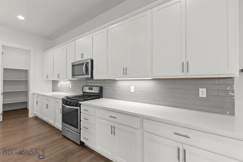 1705 Wyatt Earp Court Belgrade MT 59714