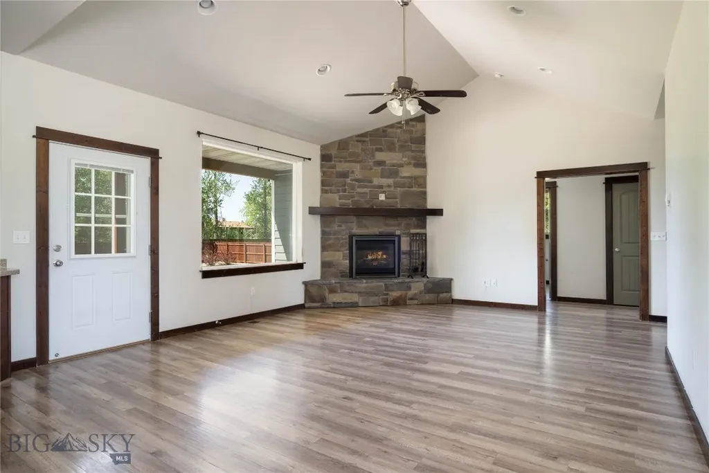 160 Coral Drive Belgrade MT 59714