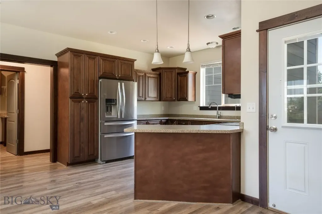 160 Coral Drive Belgrade MT 59714