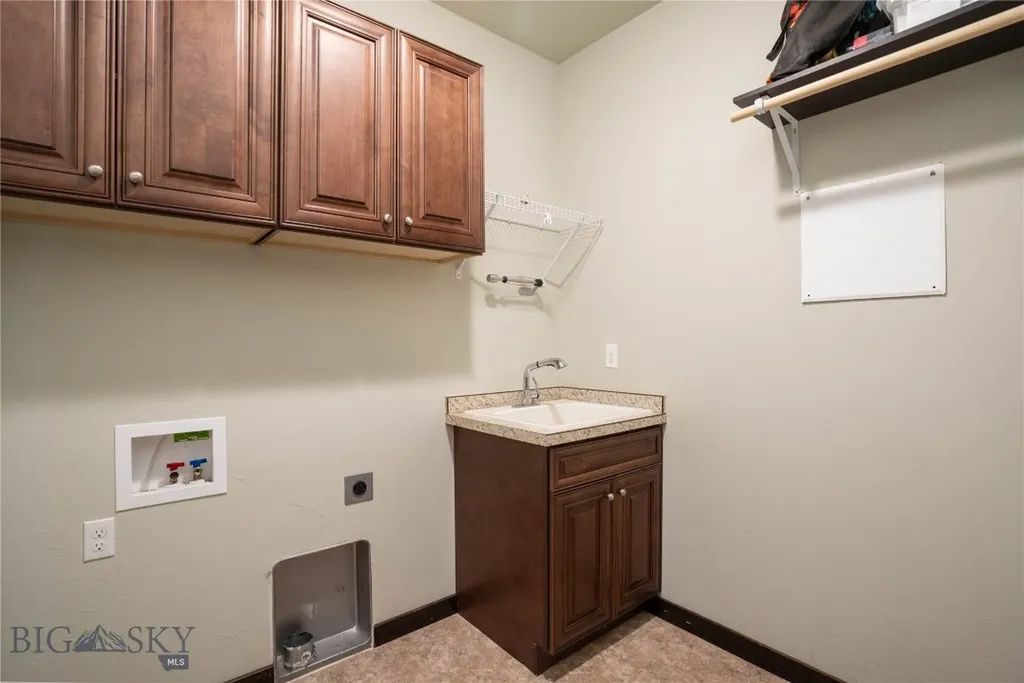 160 Coral Drive Belgrade MT 59714