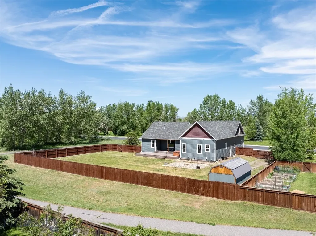 160 Coral Drive Belgrade MT 59714