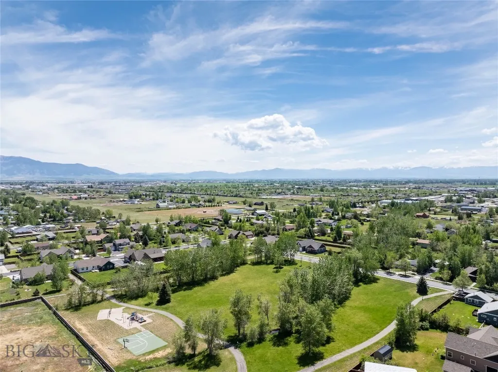 160 Coral Drive Belgrade MT 59714