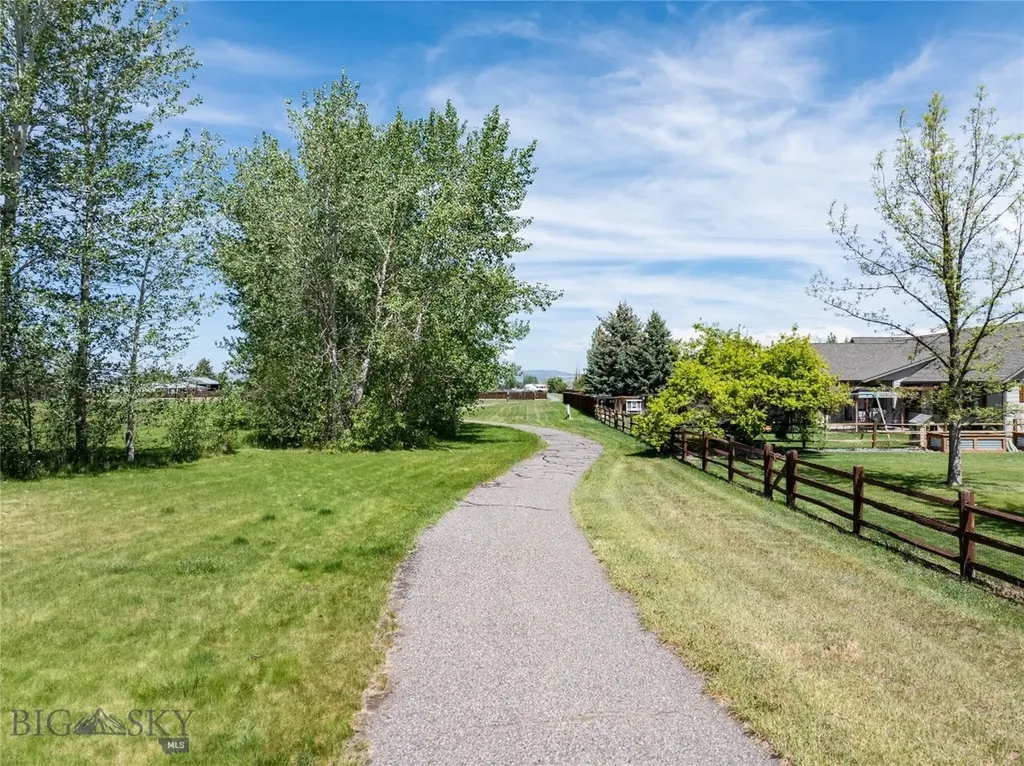 160 Coral Drive Belgrade MT 59714
