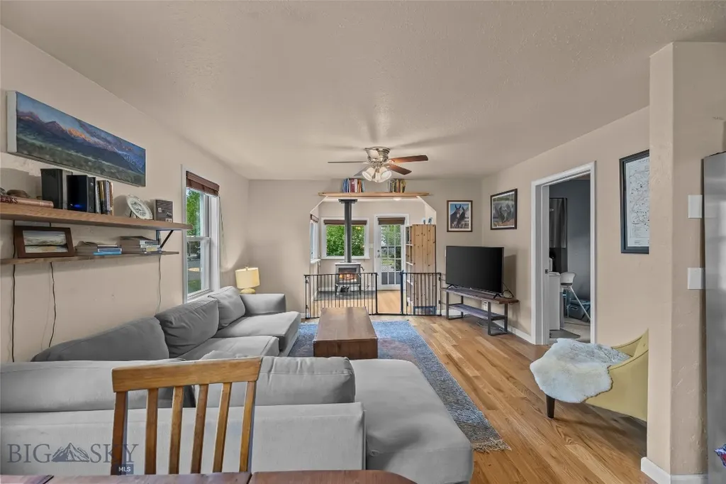 131 S M Street Livingston MT 59047