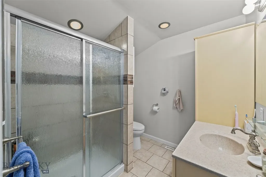 131 S M Street Livingston MT 59047