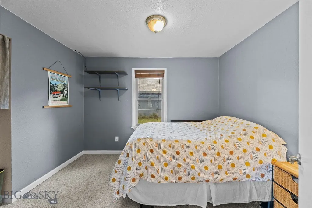 131 S M Street Livingston MT 59047
