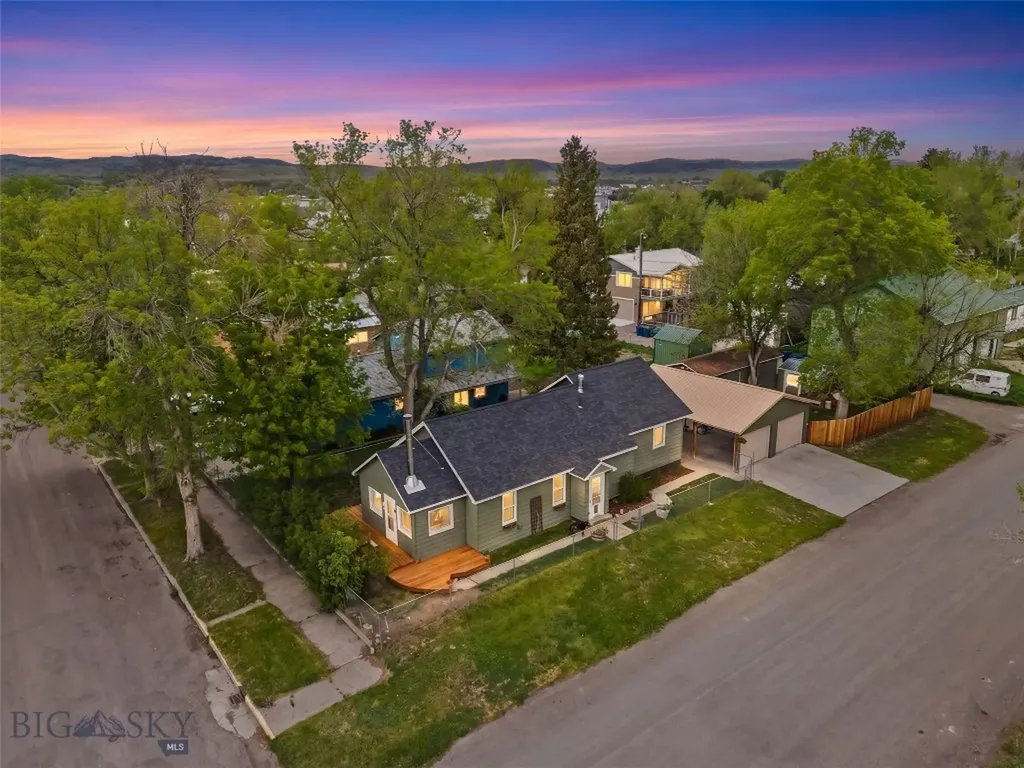 131 S M Street Livingston MT 59047