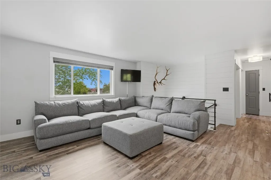16 Arrowwood Drive Bozeman MT 59718