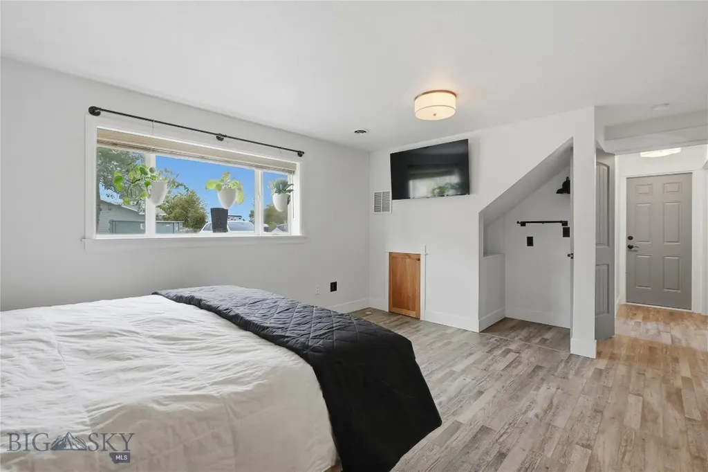 16 Arrowwood Drive Bozeman MT 59718