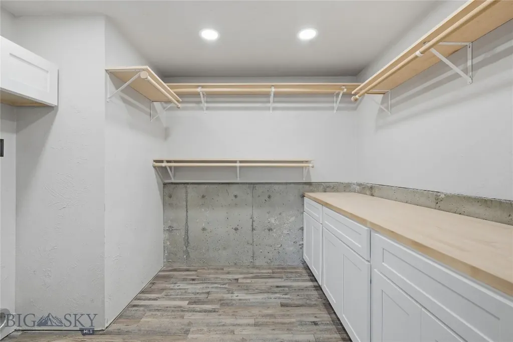 16 Arrowwood Drive Bozeman MT 59718