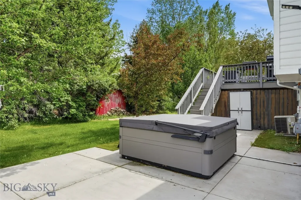 16 Arrowwood Drive Bozeman MT 59718