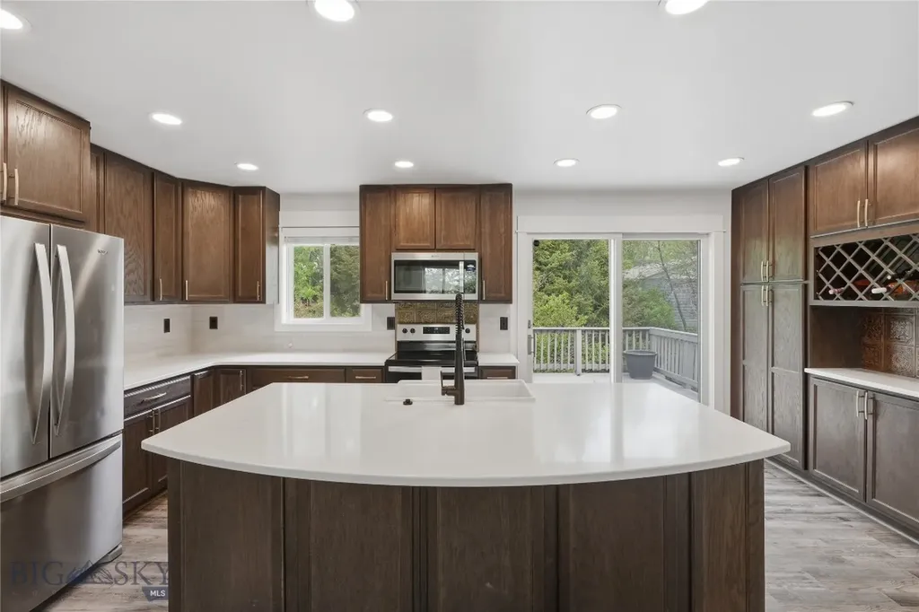 16 Arrowwood Drive Bozeman MT 59718