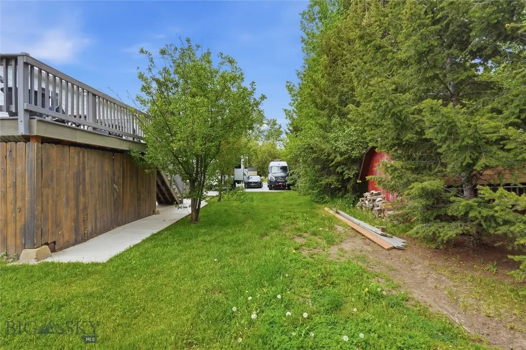 16 Arrowwood Drive Bozeman MT 59718