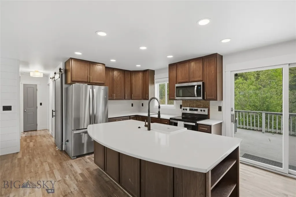16 Arrowwood Drive Bozeman MT 59718