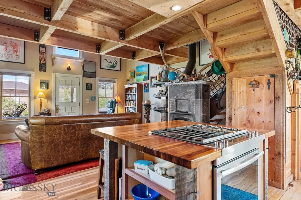 312 Idaho Street Virginia City MT 59755