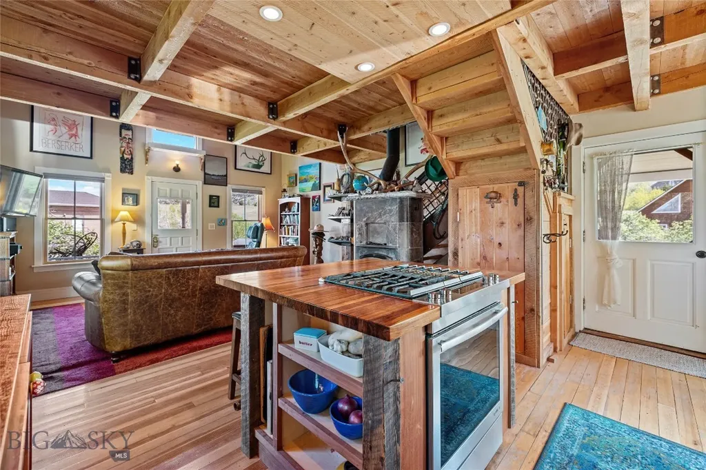 312 Idaho Street Virginia City MT 59755