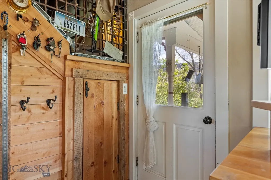 312 Idaho Street Virginia City MT 59755