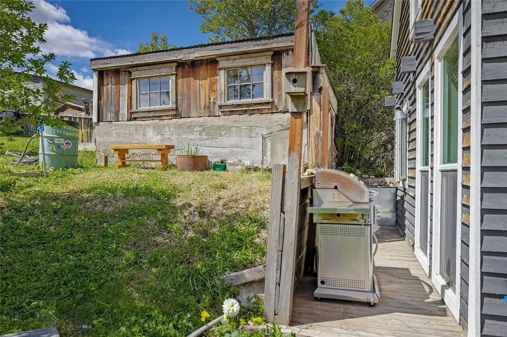 312 Idaho Street Virginia City MT 59755