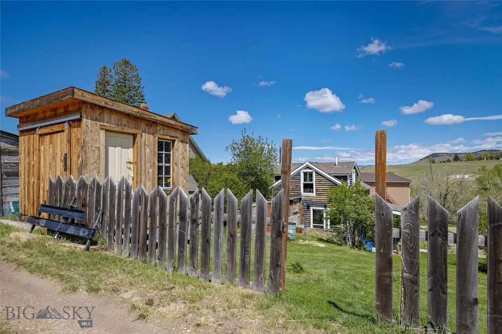 312 Idaho Street Virginia City MT 59755