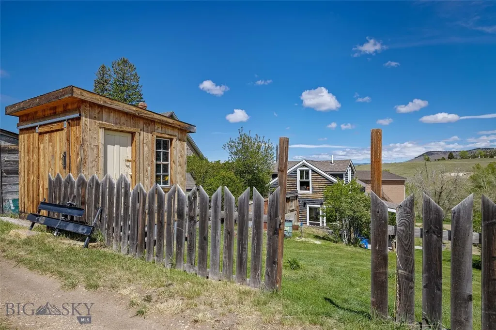 312 Idaho Street Virginia City MT 59755