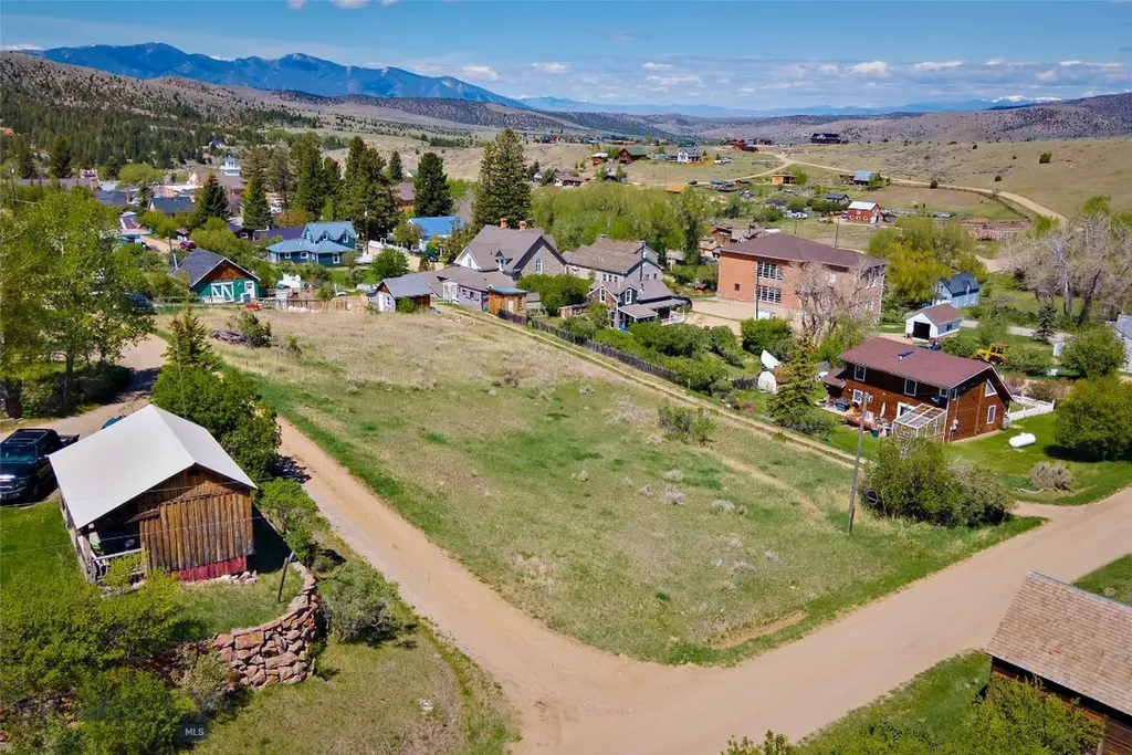 312 Idaho Street Virginia City MT 59755