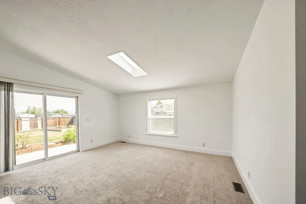 274 Green Belt Drive Belgrade MT 59714
