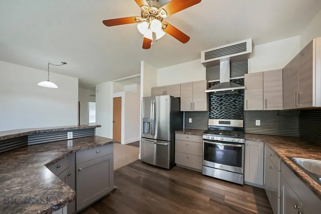274 Green Belt Drive Belgrade MT 59714