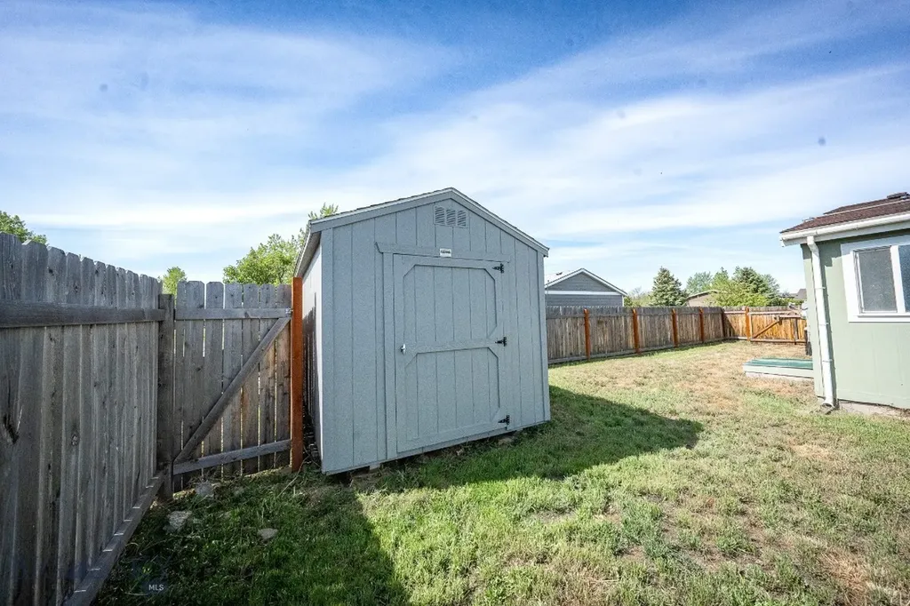 274 Green Belt Drive Belgrade MT 59714