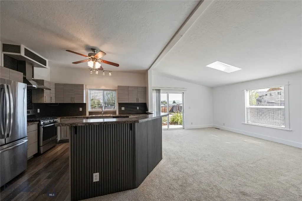 274 Green Belt Drive Belgrade MT 59714