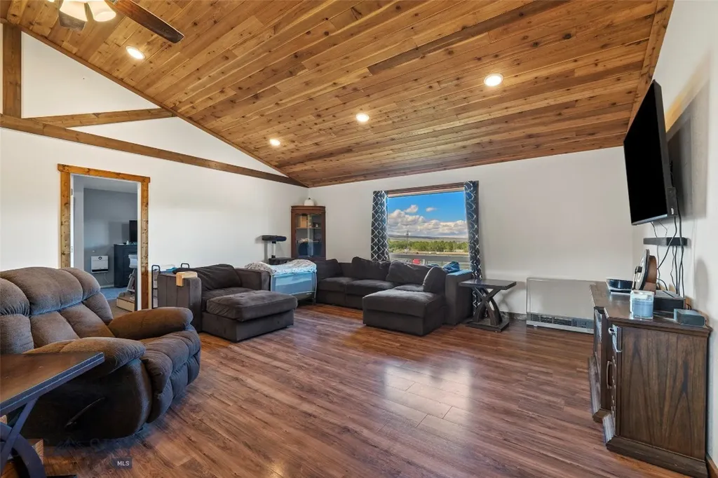 3414 Mt Highway 287 Sheridan MT 59749