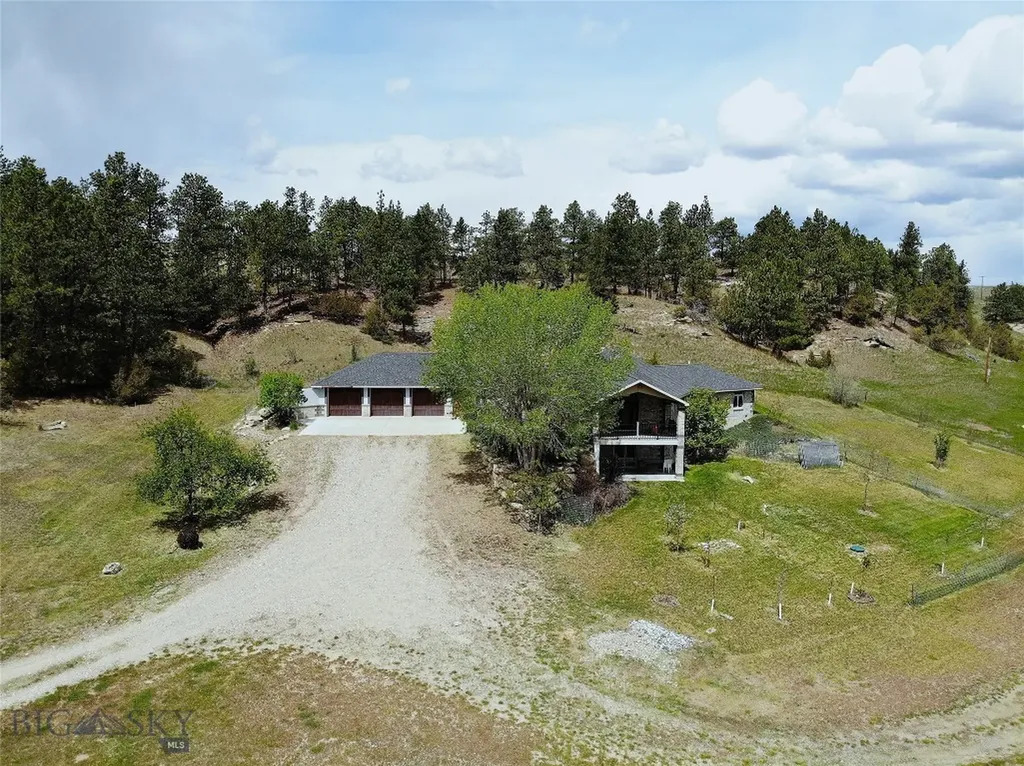 505 Fifth Avenue W Ryegate MT 59074