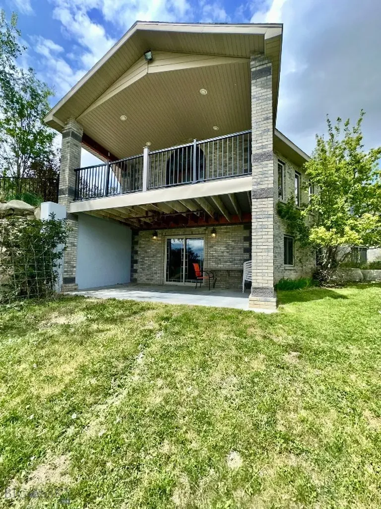 505 Fifth Avenue W Ryegate MT 59074