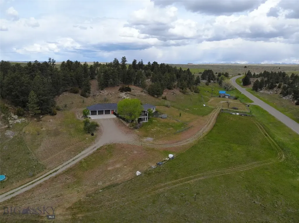 505 Fifth Avenue W Ryegate MT 59074