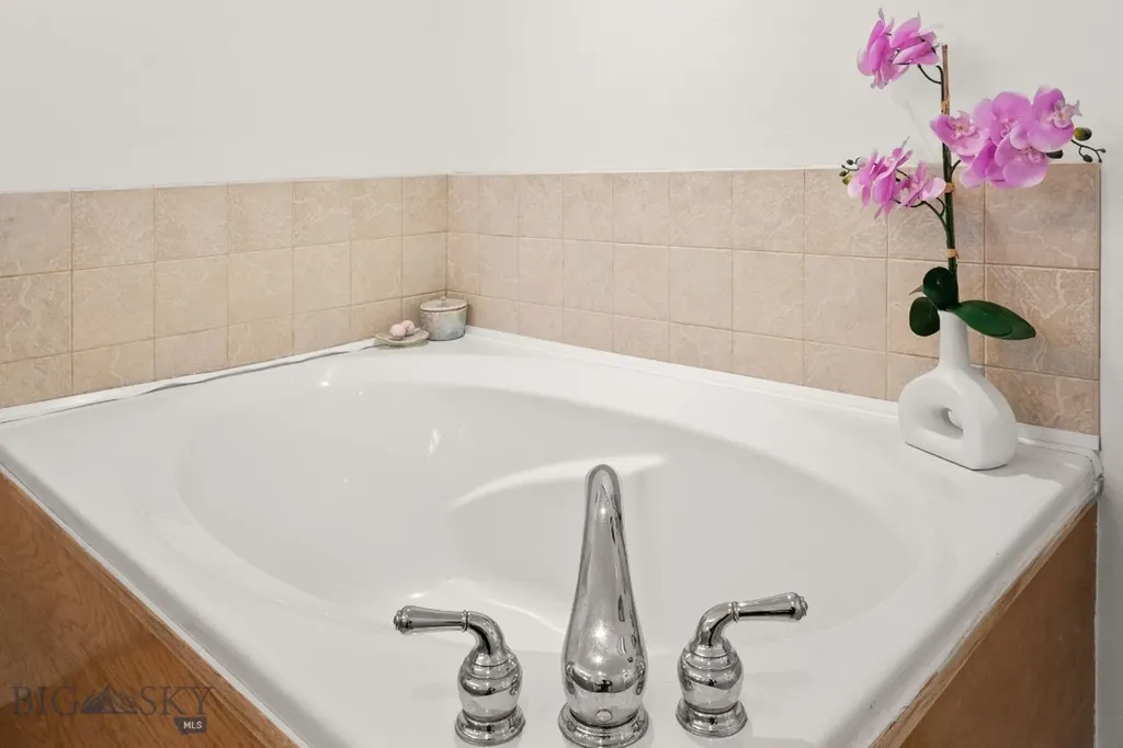 211 N Sanders Avenue Bozeman MT 59718