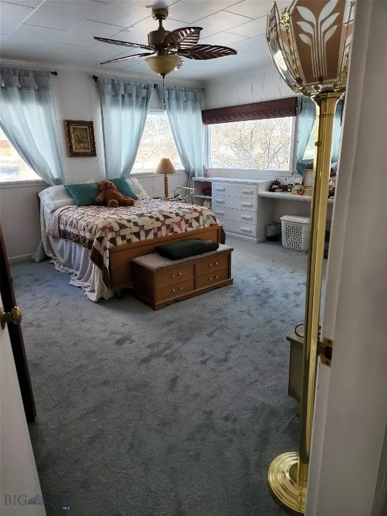 4 Stewart Street Anaconda MT 59711