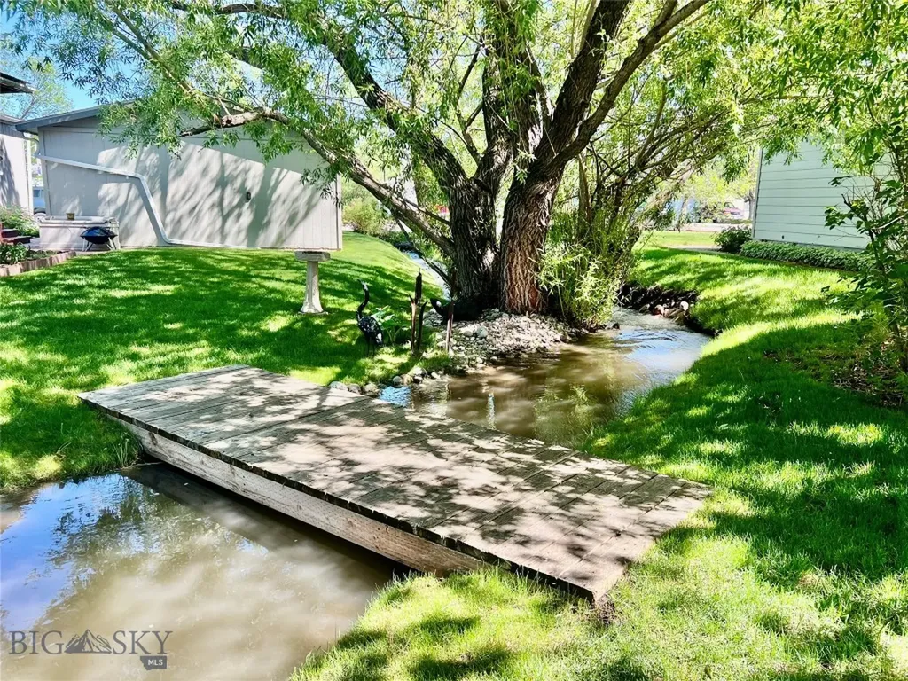 808 Golden West Drive Belgrade MT 59714