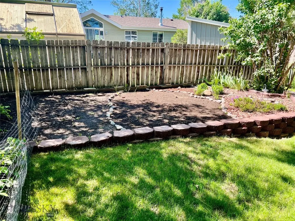 808 Golden West Drive Belgrade MT 59714