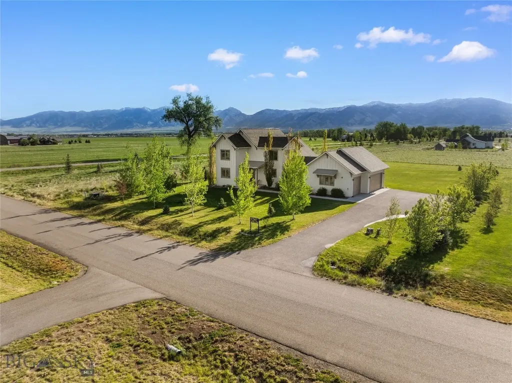 52 Dry Fly Lane Bozeman MT 59718