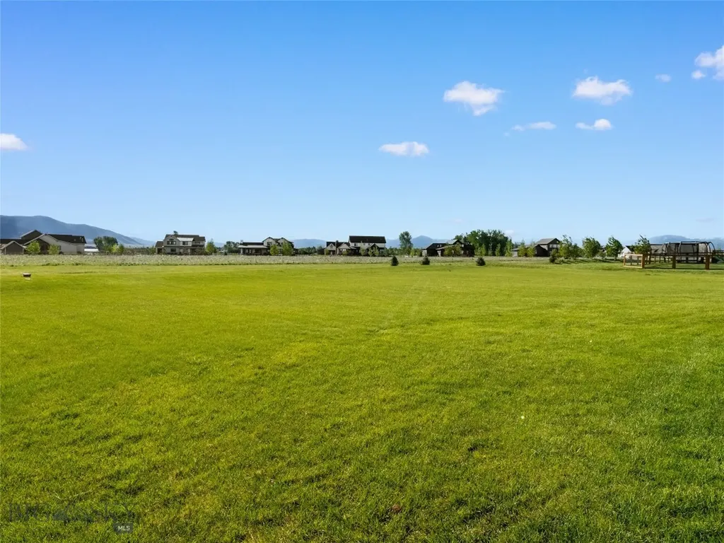 52 Dry Fly Lane Bozeman MT 59718
