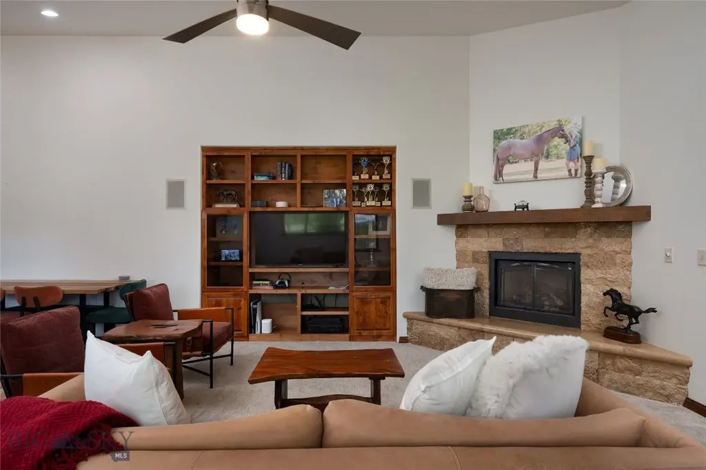 2490 E Cedar Meadows Lane Manhattan MT 59741