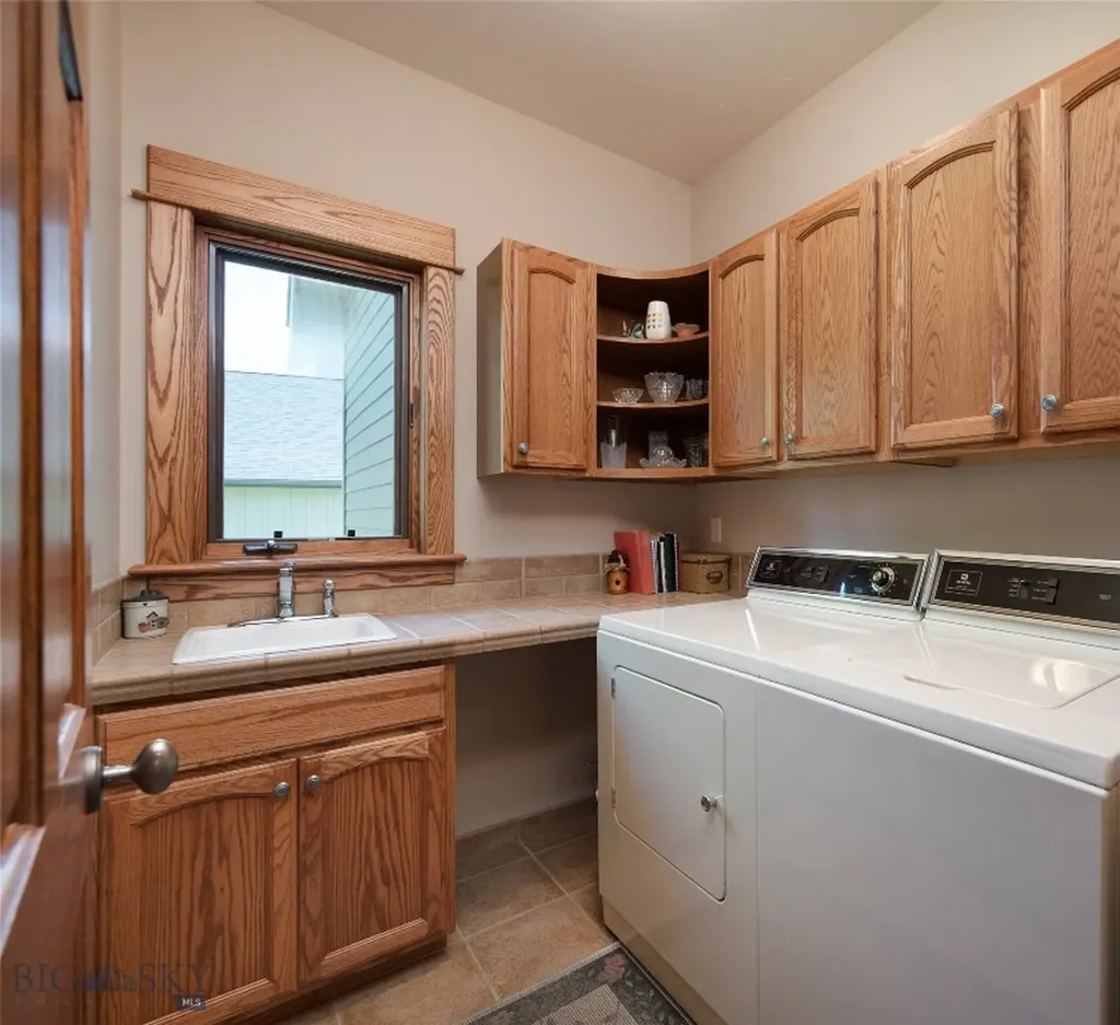 3925 Rain Roper Drive Bozeman MT 59715