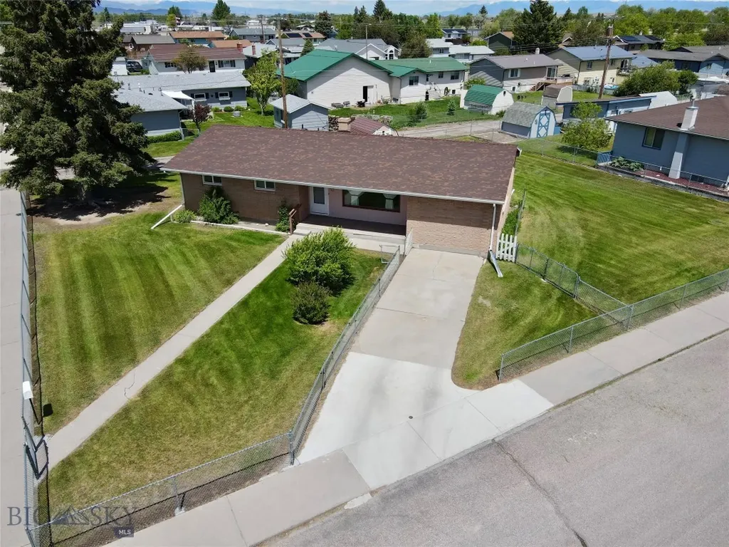 102 Legget Avenue Dillon MT 59725
