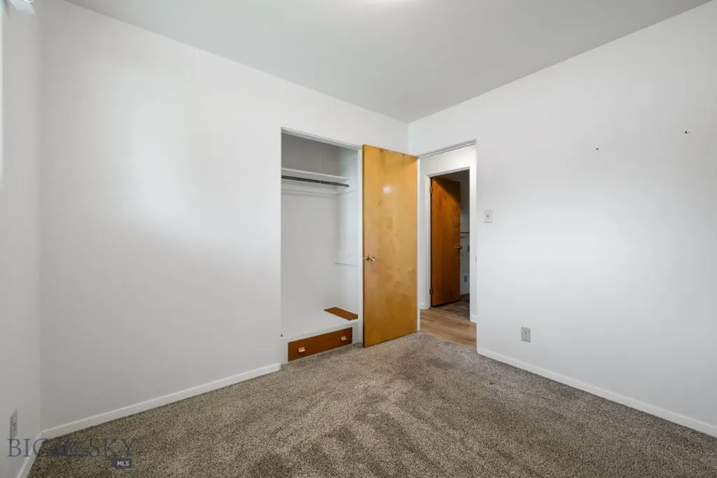 102 Legget Avenue Dillon MT 59725