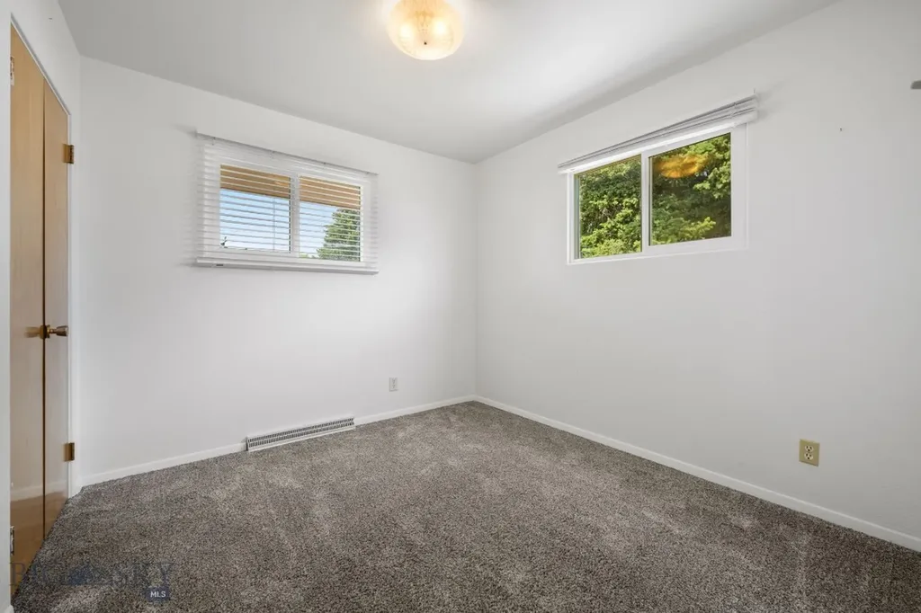 102 Legget Avenue Dillon MT 59725
