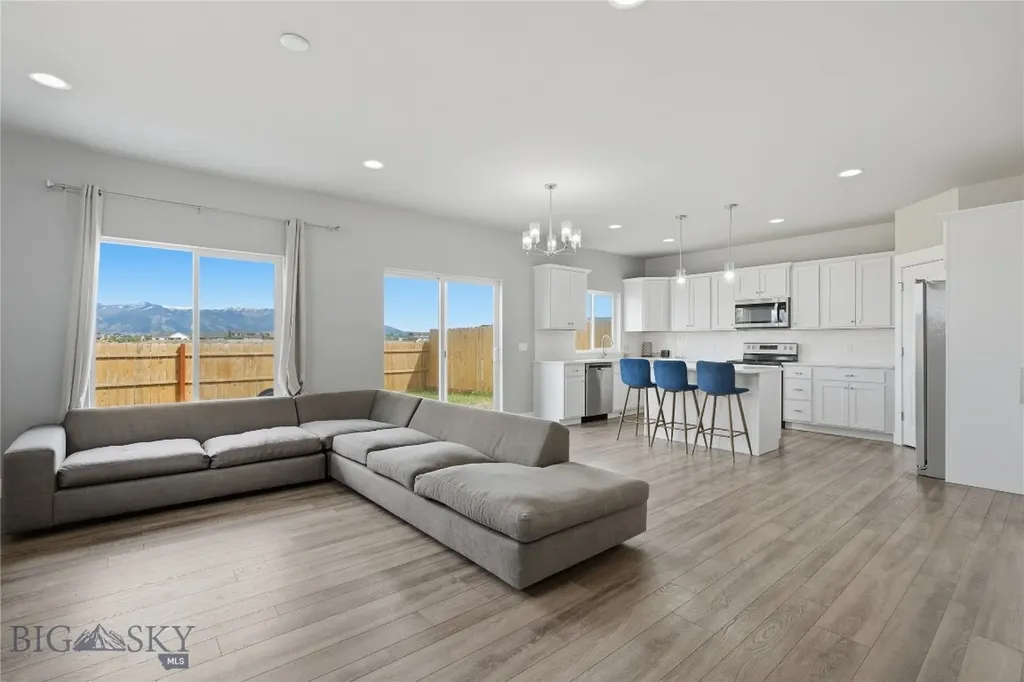 506 Winston Belgrade MT 59714